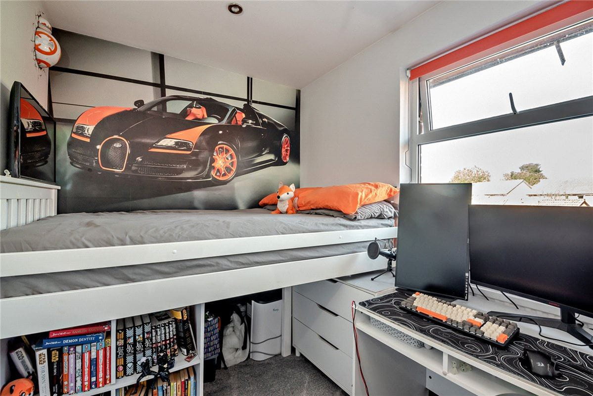 2 bedroom house, Blackdown Way, Thatcham RG19 - Sold