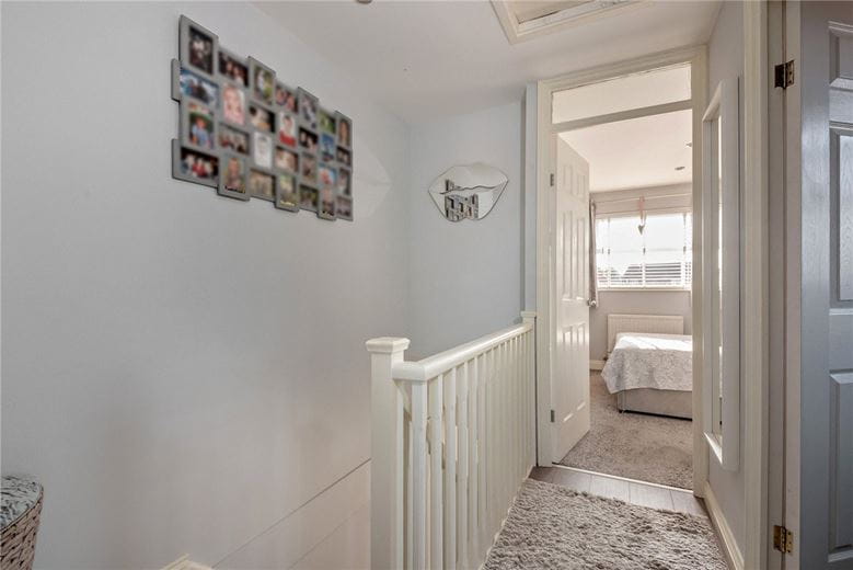 2 bedroom house, Blackdown Way, Thatcham RG19 - Sold