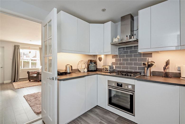 2 bedroom house, Blackdown Way, Thatcham RG19 - Sold