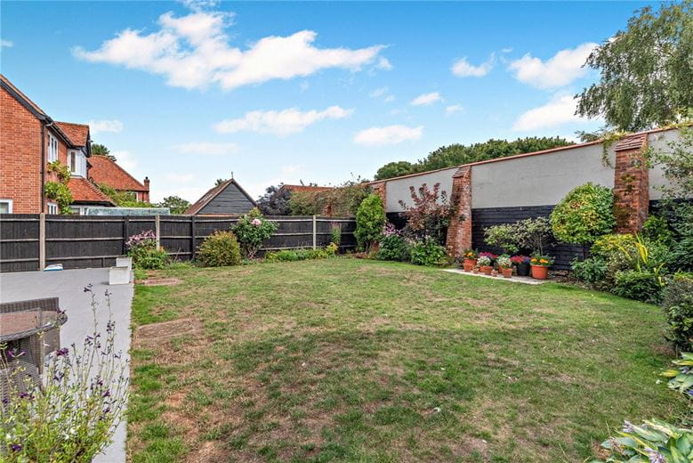 4 bedroom house, The Rookery, Peasemore RG20 - Sold