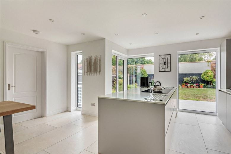 4 bedroom house, The Rookery, Peasemore RG20 - Sold