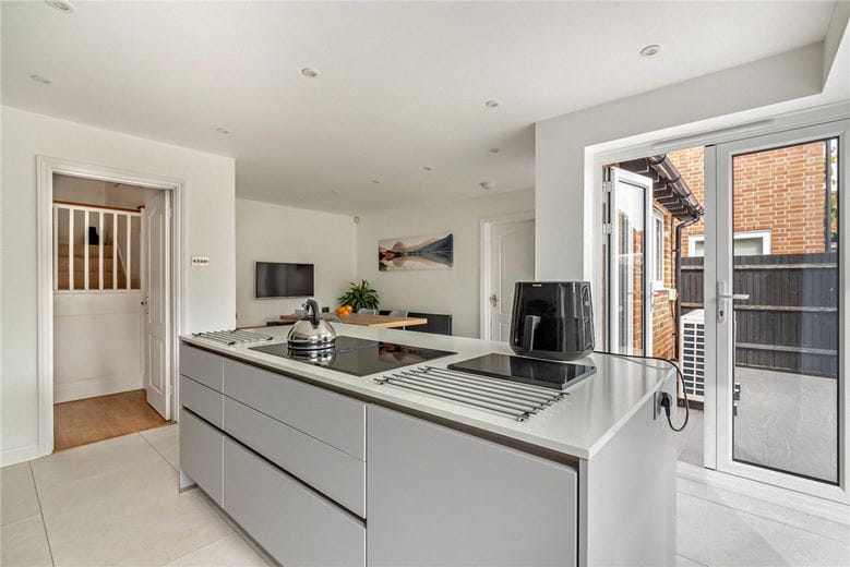 4 bedroom house, The Rookery, Peasemore RG20 - Sold