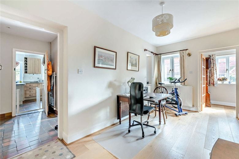 3 bedroom cottage, Hyde End Lane, Brimpton RG7 - Sold STC