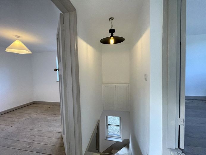 3 bedroom cottage, Enborne Street, Enborne RG14 - Sold STC