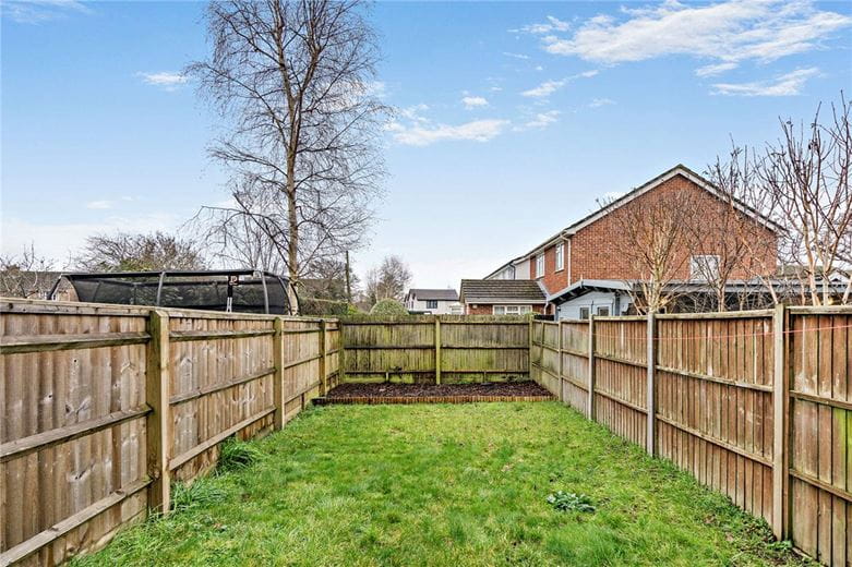2 bedroom house, Redfinch Mews, Thatcham RG19 - Sold STC