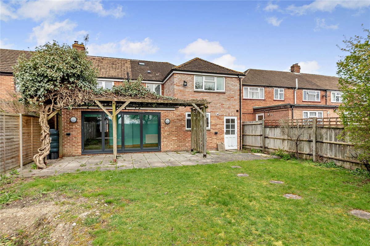 4 bedroom house, Sagecroft Road, Thatcham RG18 - Sold STC