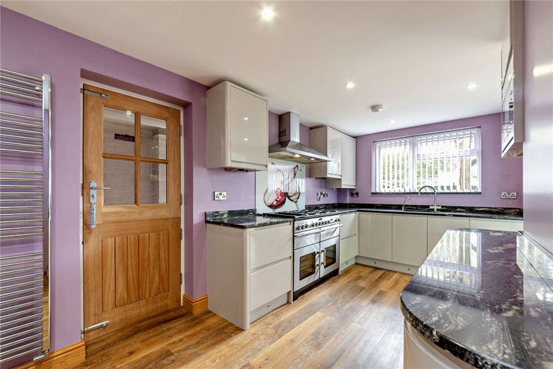 4 bedroom house, Sagecroft Road, Thatcham RG18 - Sold STC