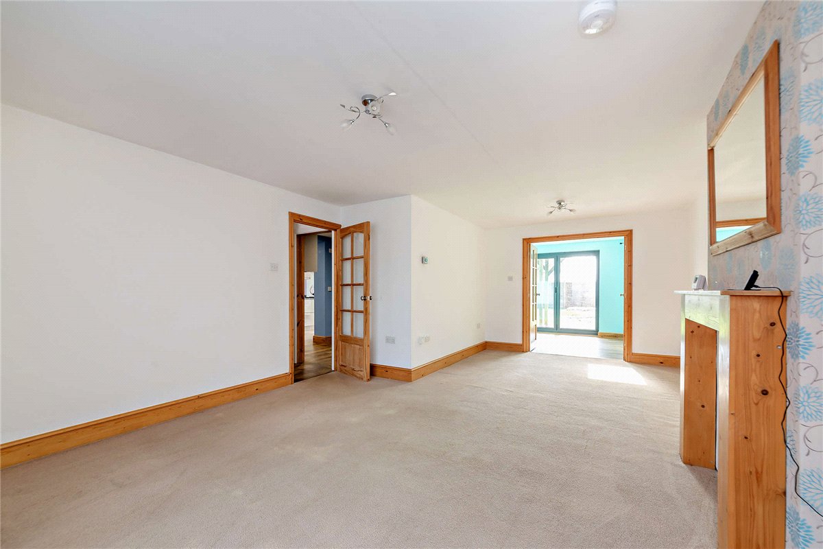 4 bedroom house, Sagecroft Road, Thatcham RG18 - Sold STC