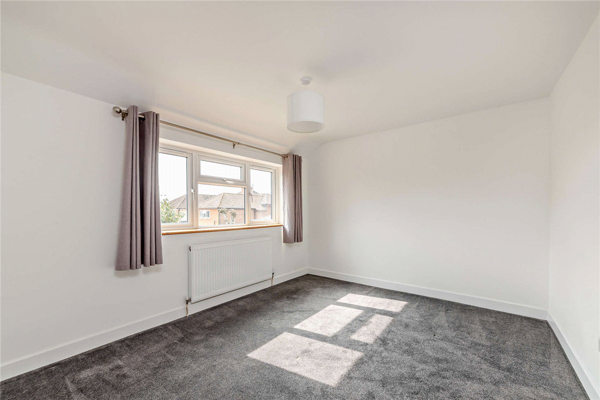 4 bedroom house, Sagecroft Road, Thatcham RG18 - Sold STC