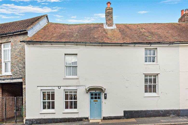 4 bedroom house, George Street, Kingsclere RG20 - Available