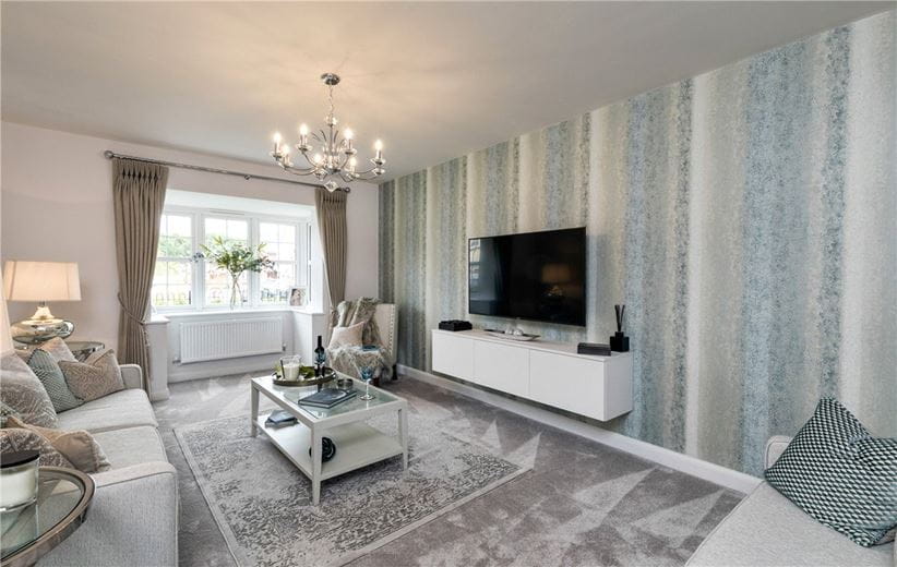 4 bedroom house, Princess Gardens, Bishops Green RG20 - Available