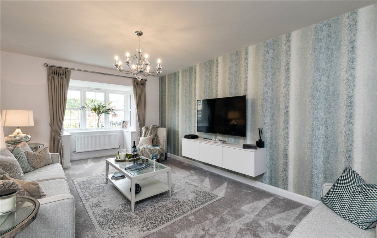 4 bedroom house, Princess Gardens, Bishops Green RG20 - Available