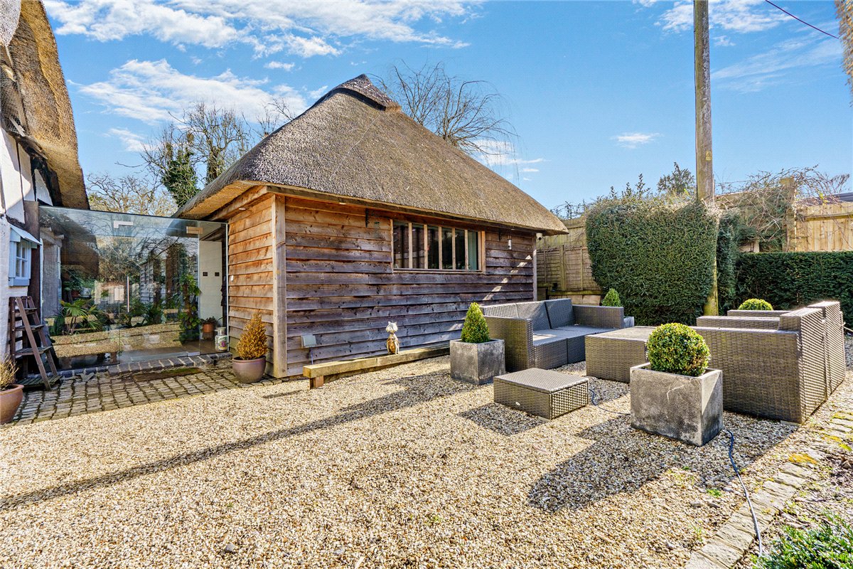 4 bedroom house, Lower Green, Inkpen RG17 - Available