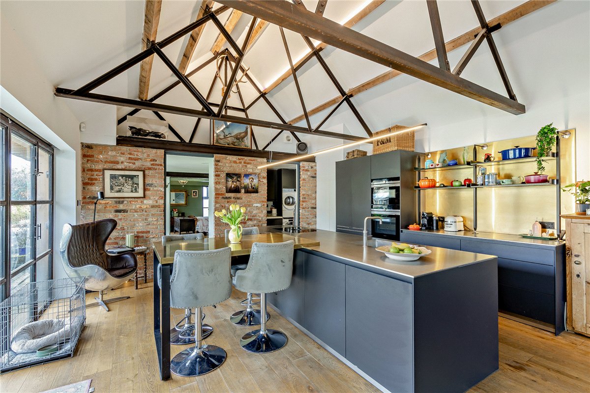 4 bedroom house, Lower Green, Inkpen RG17 - Available