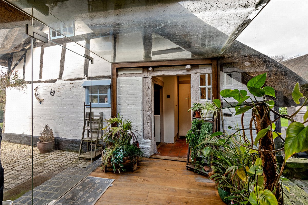 4 bedroom house, Lower Green, Inkpen RG17 - Available