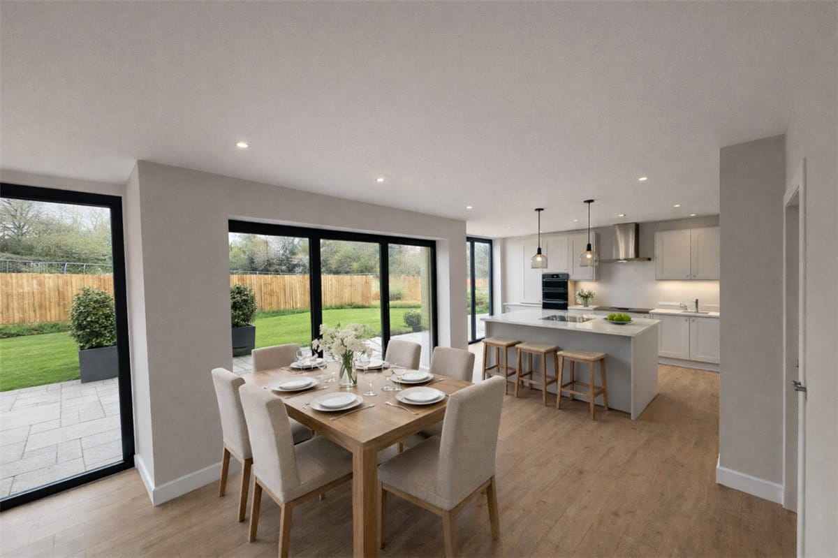 4 bedroom house, Bishops Green, Newbury RG20 - Available