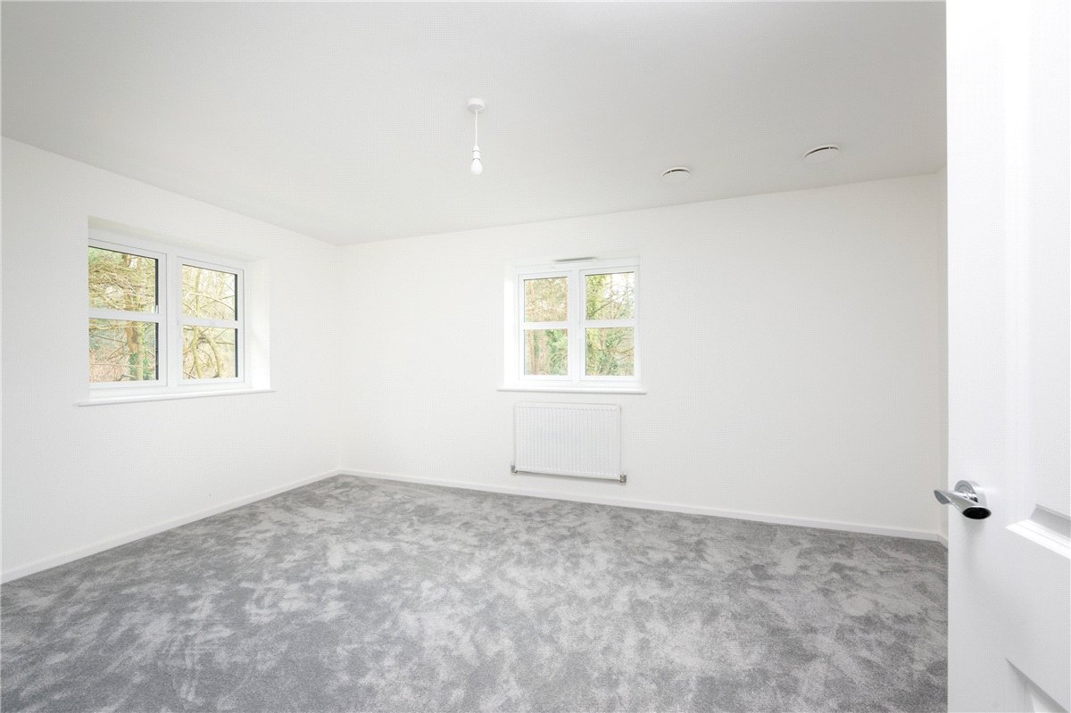 1 bedroom house, Princess Gardens, Bishops Green RG20 - Available