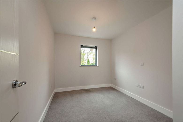 2 bedroom flat, St Marys Road, Newbury RG14 - Available