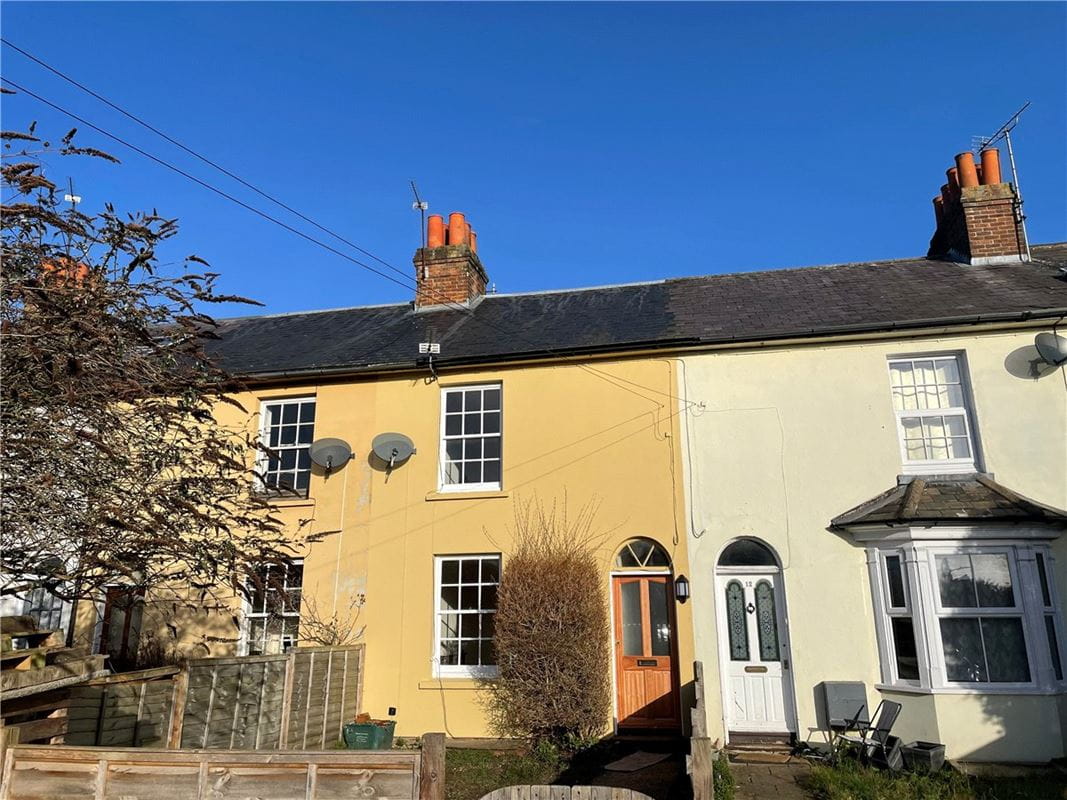 2 bedroom house, Madeira Place, Newbury RG14 - Available