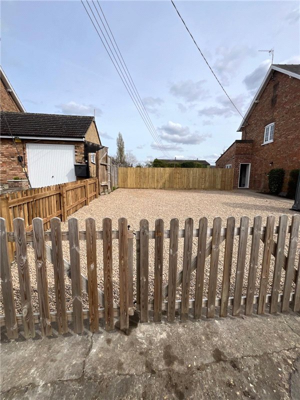 2 bedroom house, Low Street, Billingborough NG34 - Available