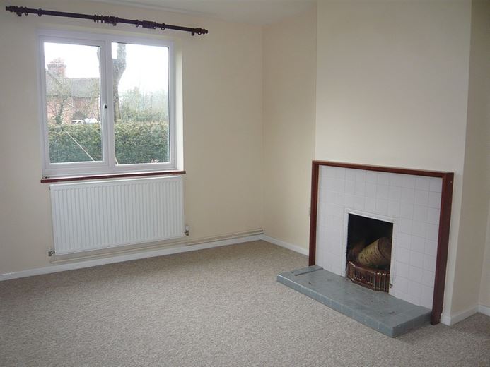 3 bedroom house, East Woodhay, Newbury RG20 - Let Agreed