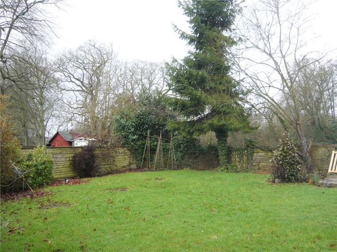 3 bedroom house, East Woodhay, Newbury RG20 - Let Agreed