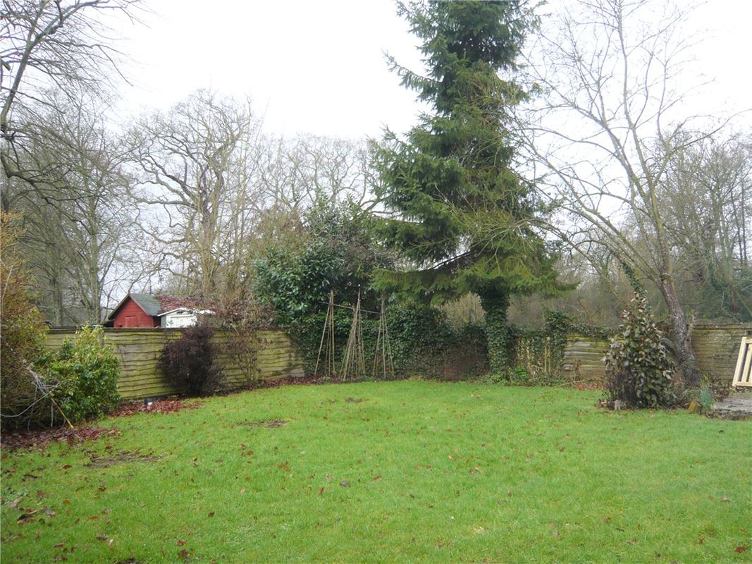 3 bedroom house, East Woodhay, Newbury RG20 - Let Agreed