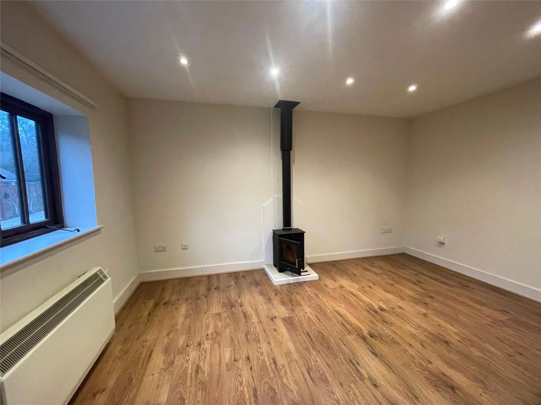 1 bedroom , West Woodhay, Newbury RG20 - Available