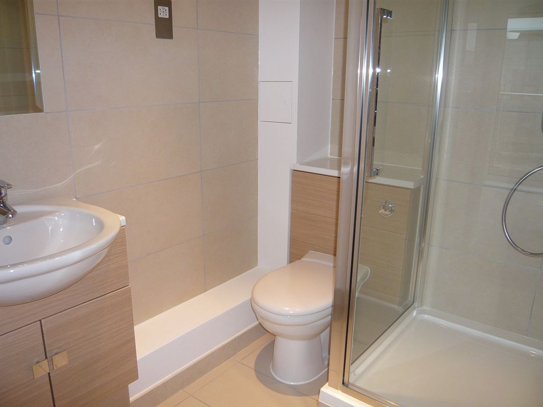 2 bedroom flat, Park Way, Newbury RG14 - Let Agreed