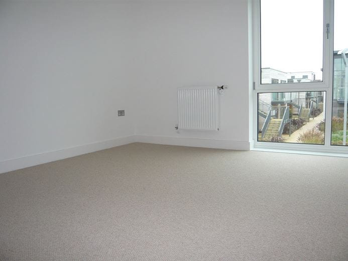 2 bedroom flat, Park Way, Newbury RG14 - Let Agreed