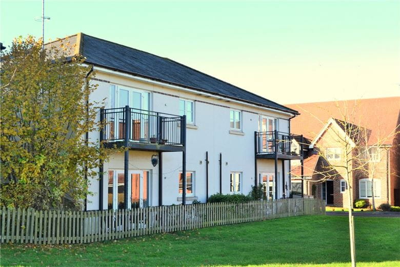 2 bedroom flat, Hermitage, Thatcham RG18 - Let Agreed