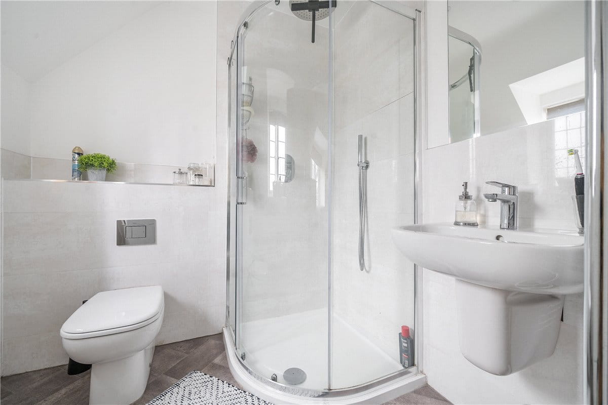 3 bedroom house, Woolhampton, Reading RG7 - Let Agreed