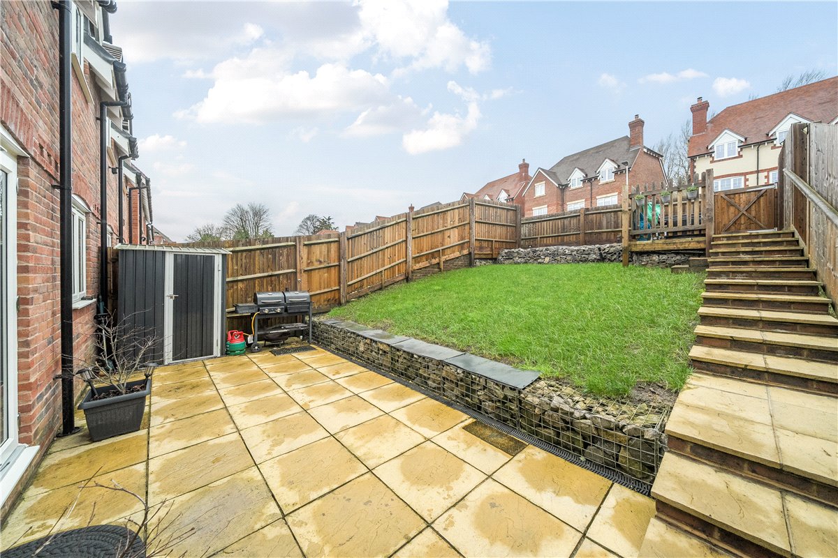 3 bedroom house, Woolhampton, Reading RG7 - Let Agreed