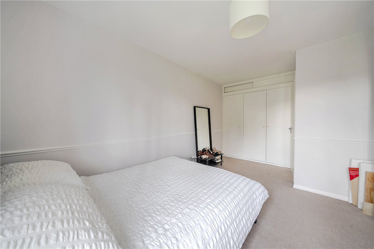 3 bedroom bungalow, Combe, Hungerford RG17 - Let Agreed