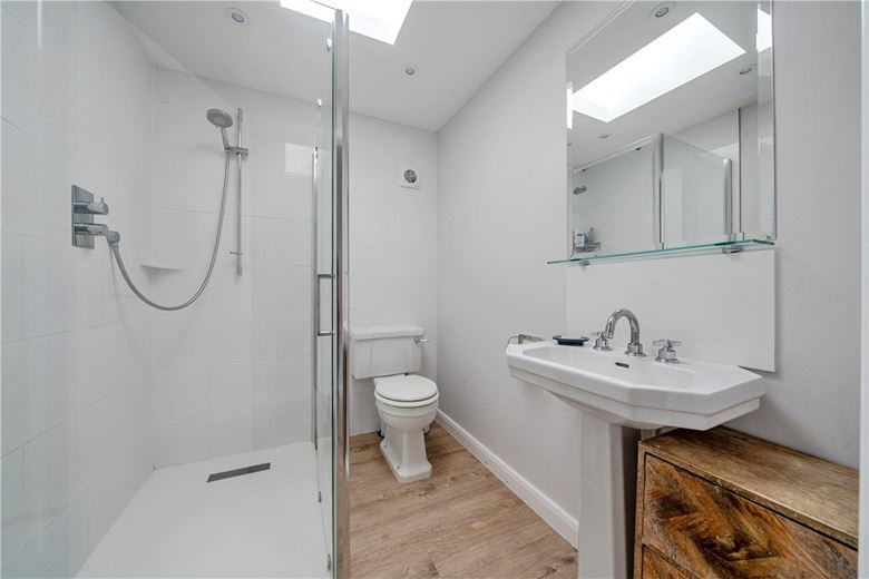 3 bedroom bungalow, Combe, Hungerford RG17 - Let Agreed