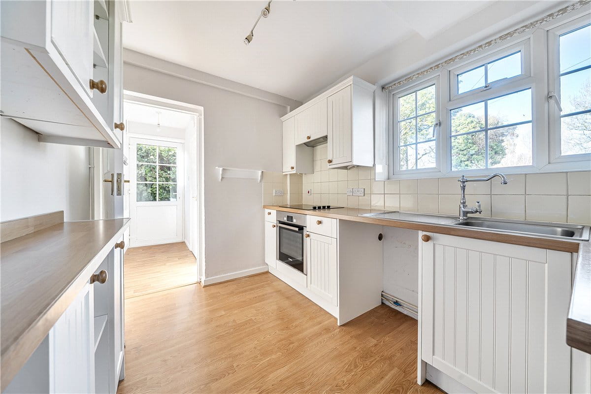 3 bedroom house, Upper Green, Inkpen RG17 - Let Agreed