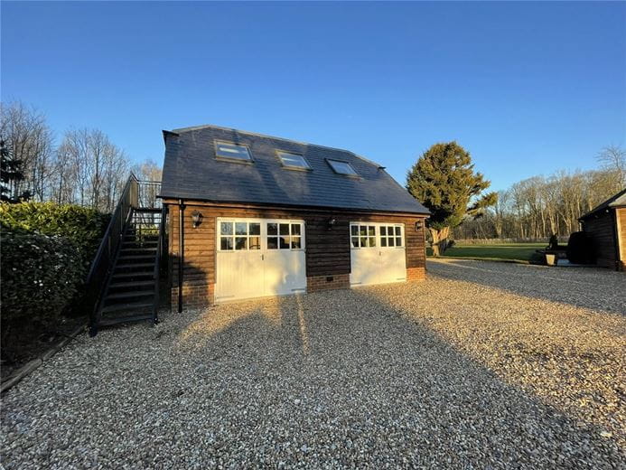 1 bedroom house, Hurstbourne Priors, Whitchurch RG28 - Available