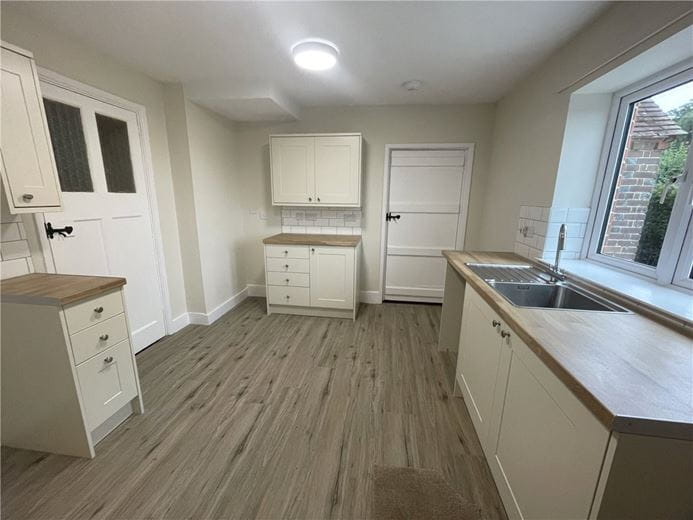 3 bedroom house, Aldermaston, Reading RG7 - Let Agreed