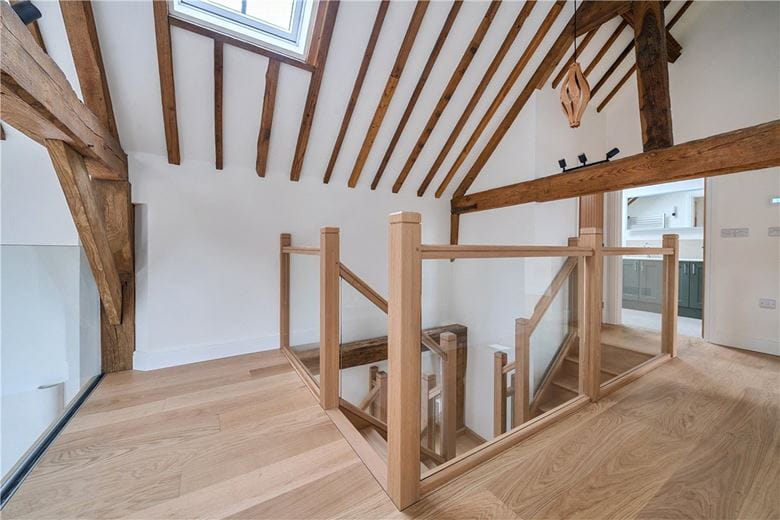 3 bedroom house, Enborne Street, Enborne RG20 - Available