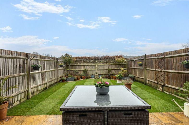 3 bedroom house, Newbury, Berkshire RG14 - Let Agreed