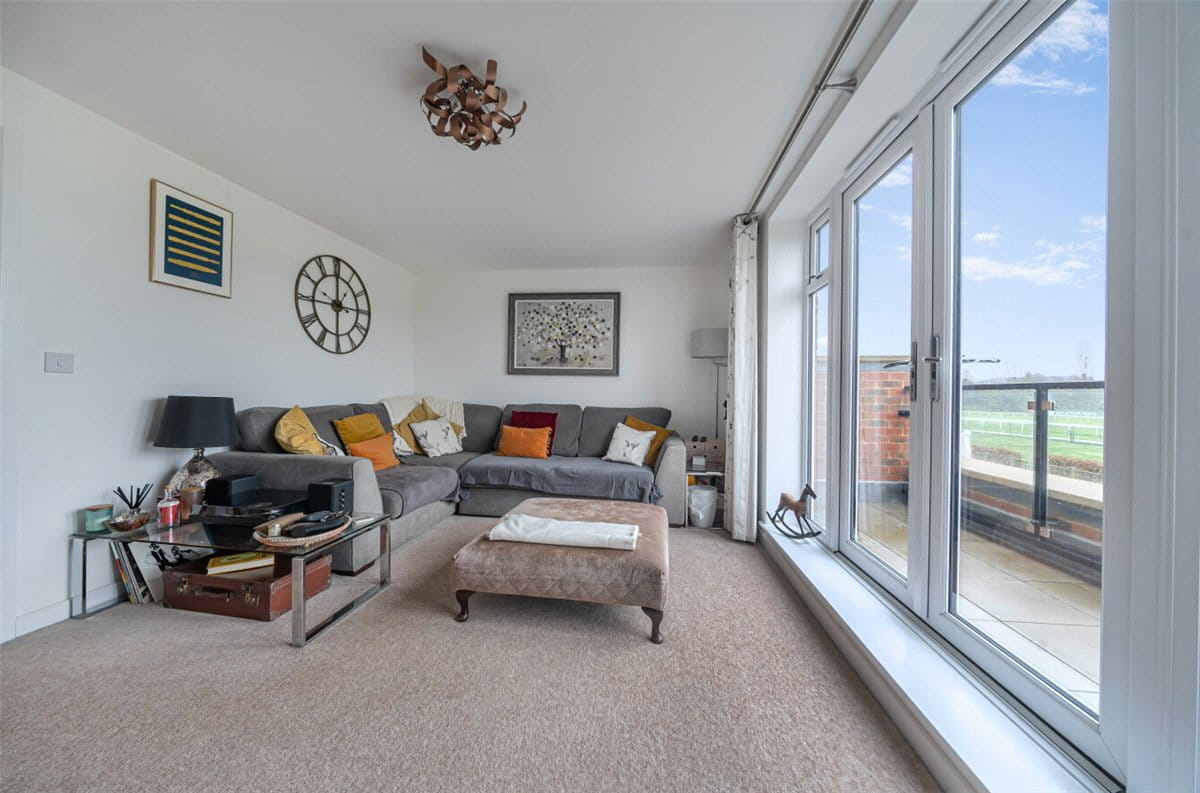 3 bedroom house, Newbury, Berkshire RG14 - Let Agreed