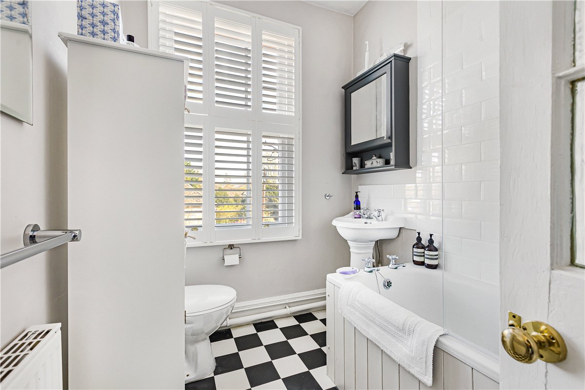 3 bedroom house, High Street, Eynsham OX29 - Available