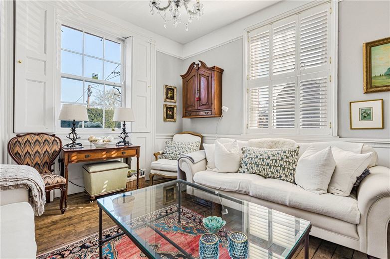 3 bedroom house, High Street, Eynsham OX29 - Available