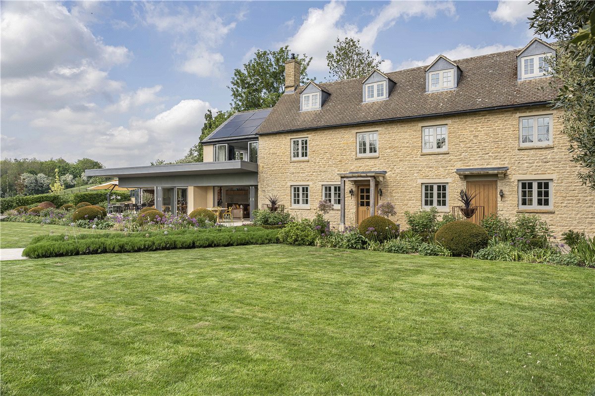 4 bedroom house, Mill End, Chadlington OX7 - Sold STC