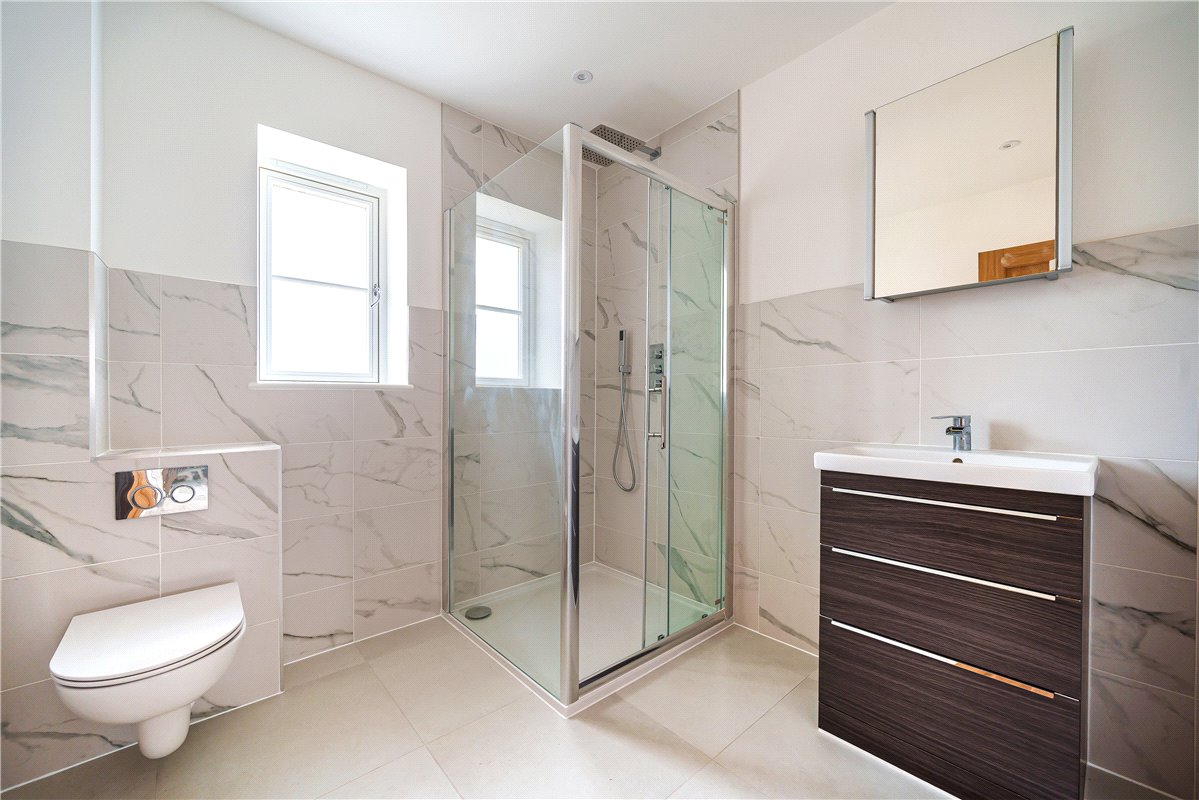 4 bedroom house, Southfields, Weston-on-the-Green OX25 - Sold STC