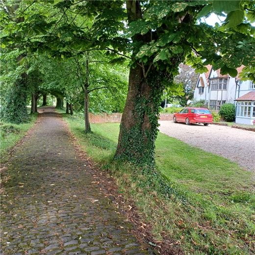 4 bedroom house, The Causeway, Steventon OX13 - Sold