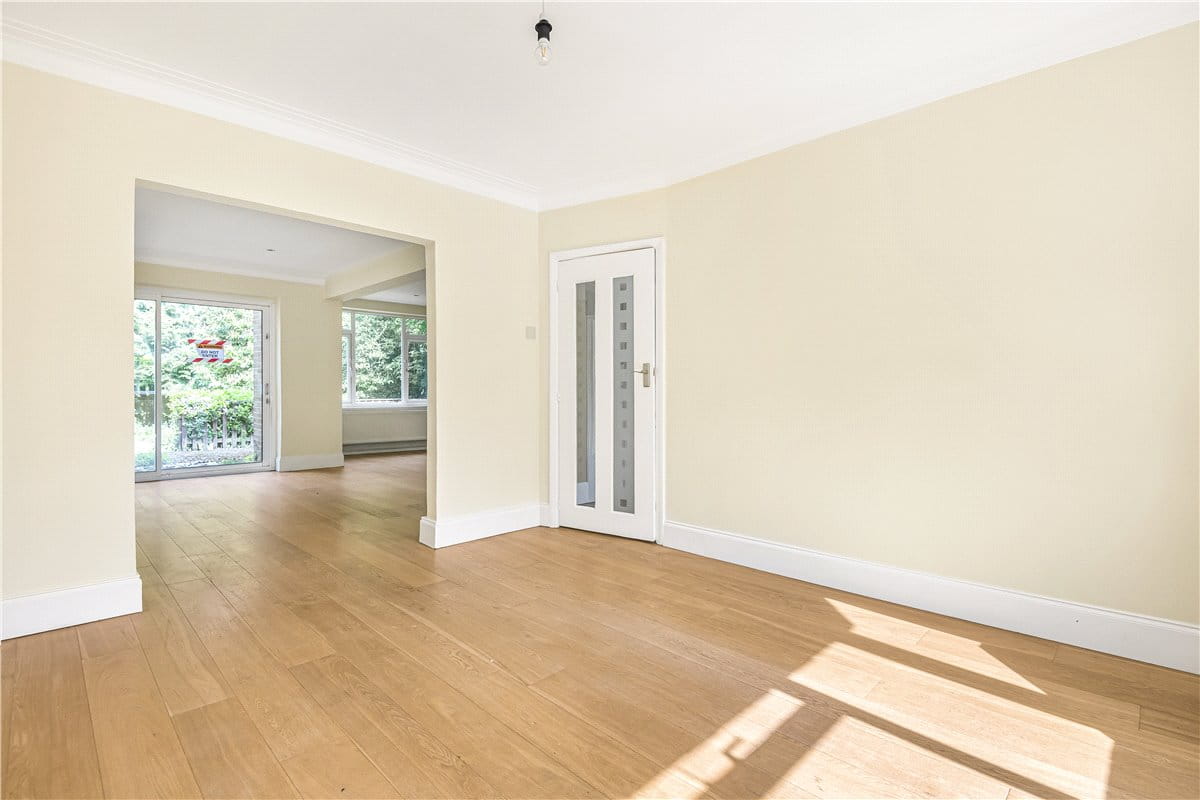 5 bedroom house, Copthall Road West, Ickenham UB10 - Sold STC