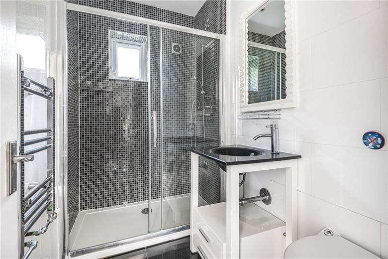 5 bedroom house, Copthall Road West, Ickenham UB10 - Sold STC