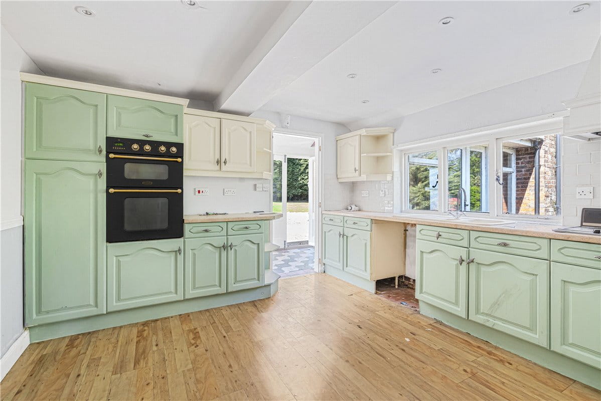 4 bedroom cottage, Portleys Lane, Drayton Bassett B78 - Sold STC