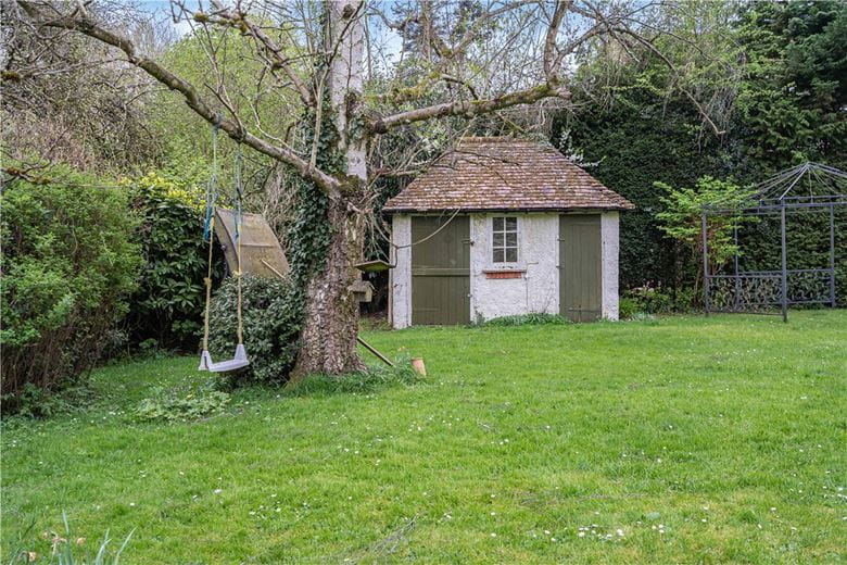 3 bedroom house, Bagley Wood Road, Kennington OX1 - Available